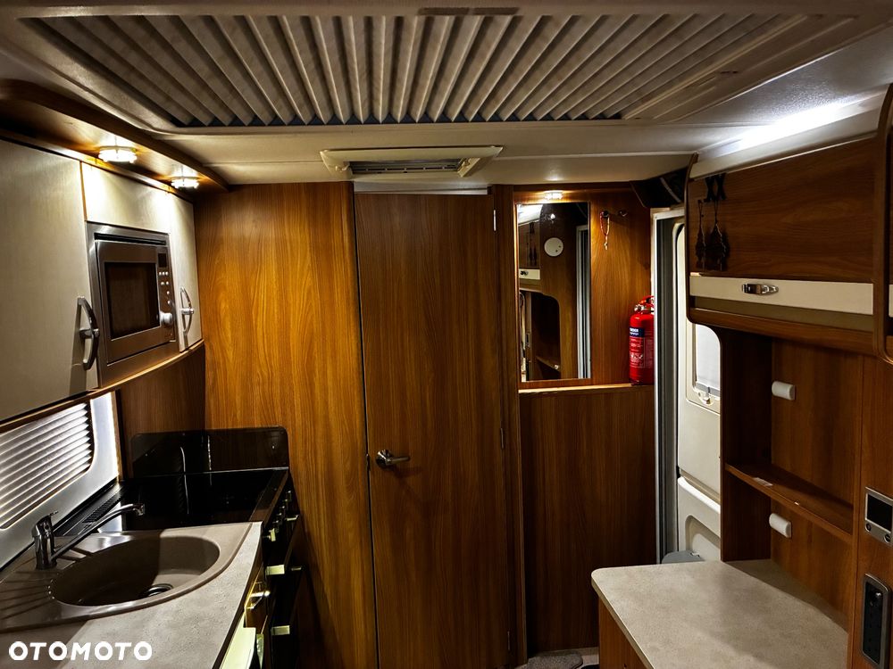 SWIFT Challenger 480 SE - 7