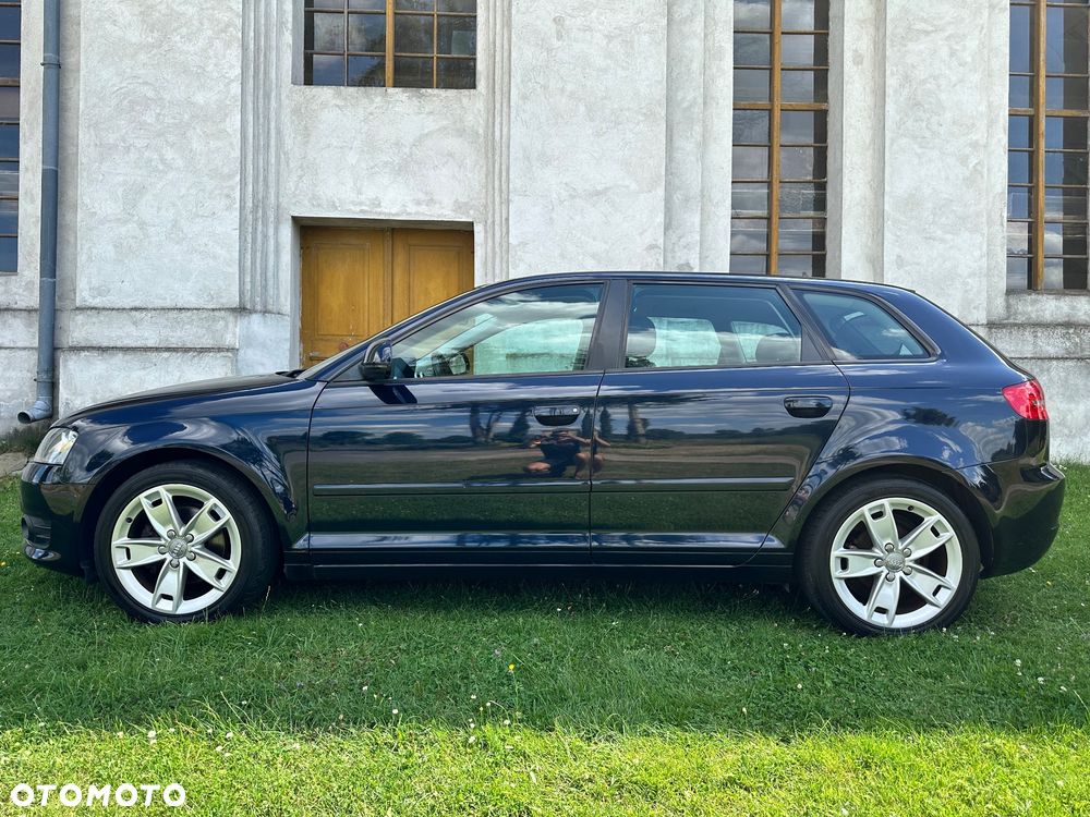 Audi A3 Sportback 2.0 TDI DPF Ambition - 3