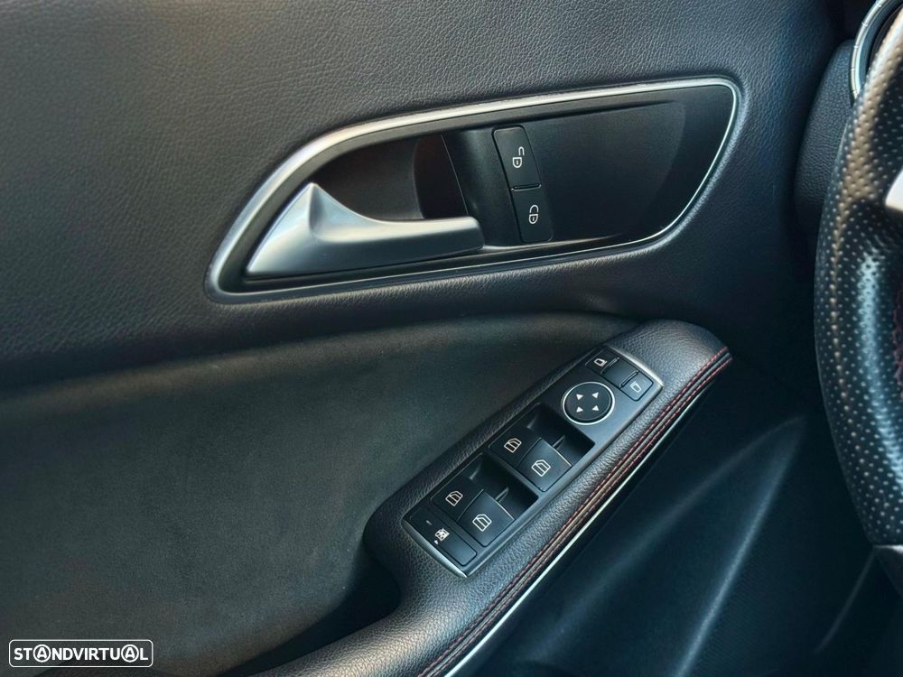 Mercedes-Benz CLA 180 AMG Line - 6