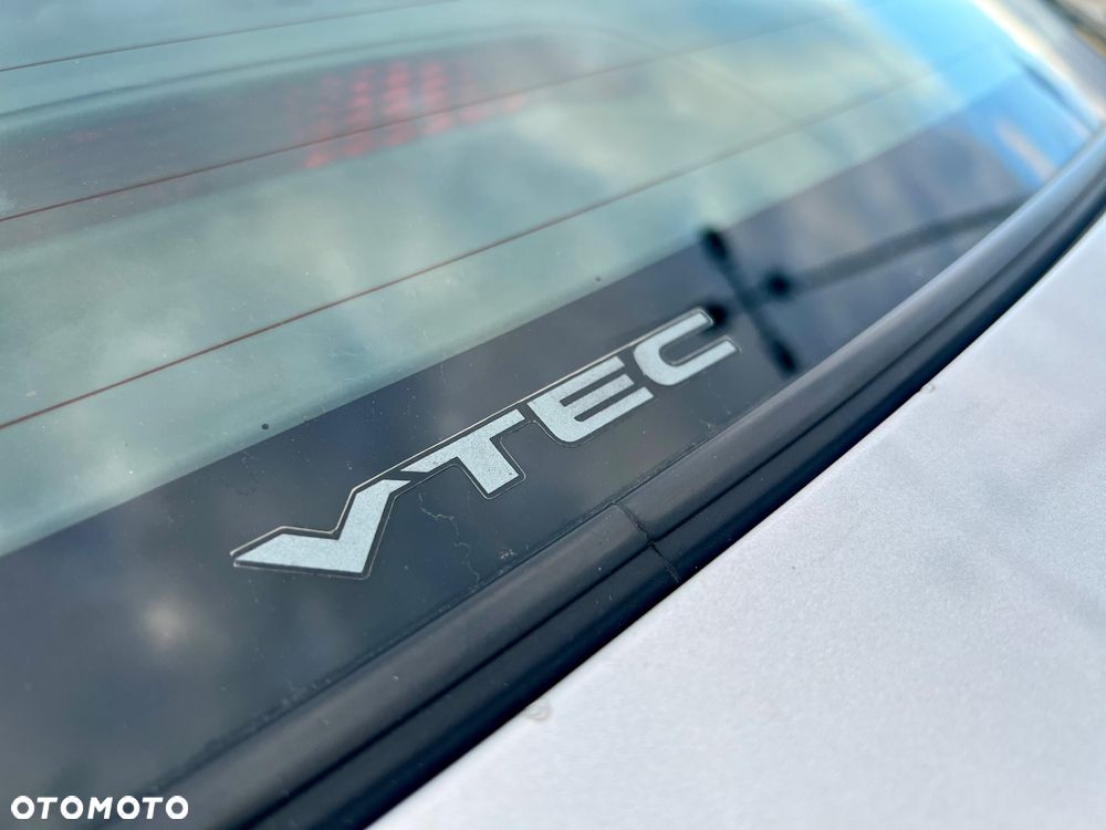 Honda Accord 2.0 ES - 22