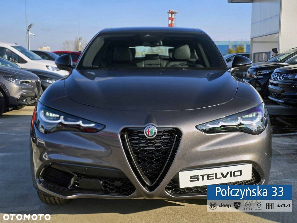 Alfa Romeo Stelvio - 3