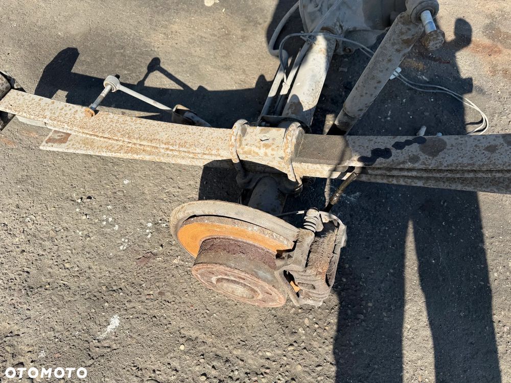 Sprinter 906 Crafter 2,2 CDI resory 3 pióra - 2