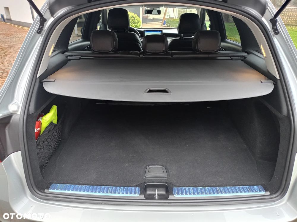 Mercedes-Benz GLC - 28