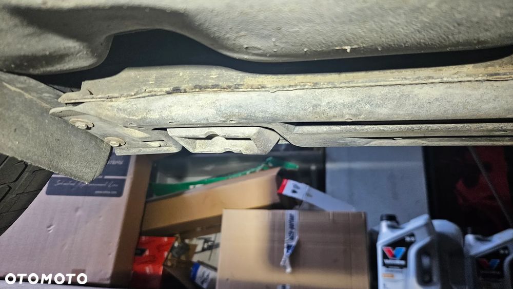 BMW Seria 5 - 38