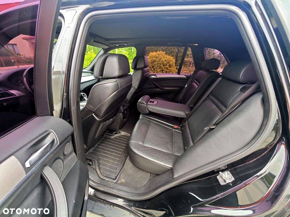 BMW X5 xDrive40d - 13