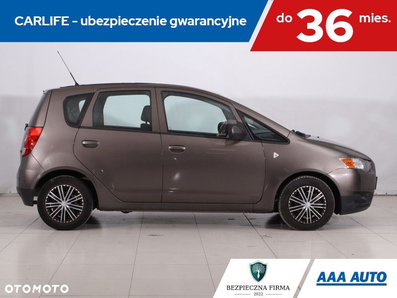 Mitsubishi Colt - 8