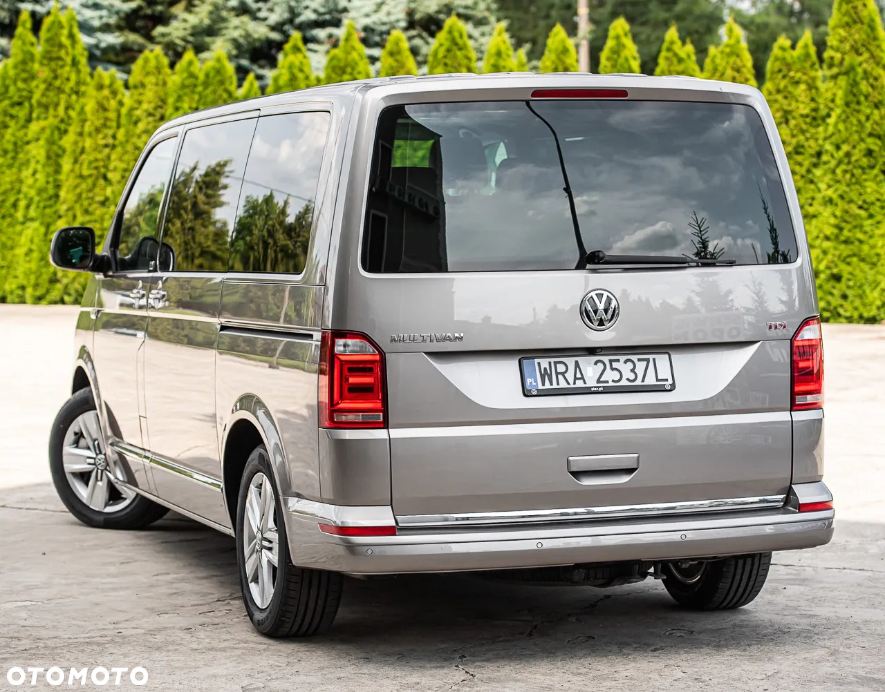 Volkswagen Multivan - 6