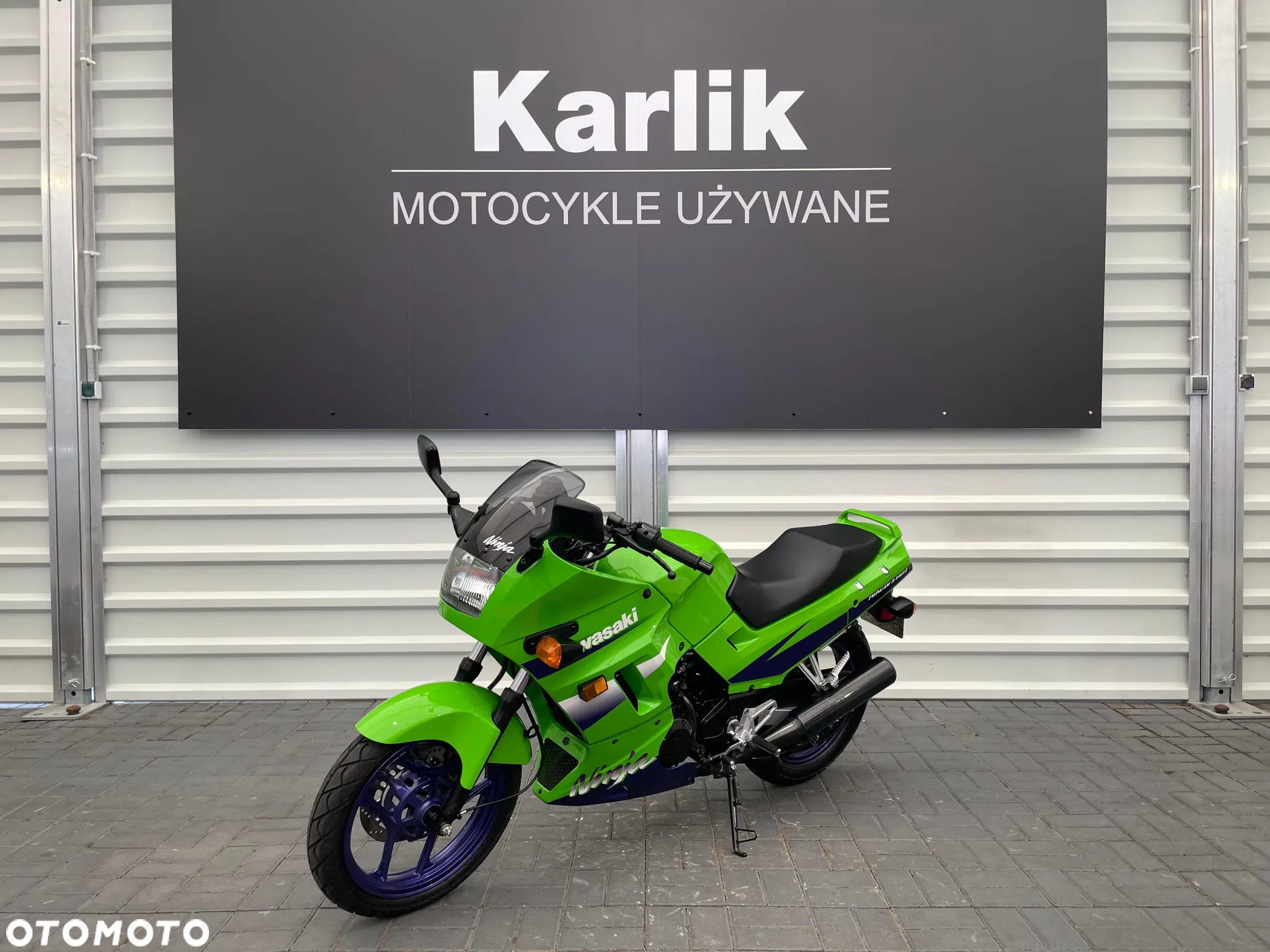 Kawasaki GPX - 6