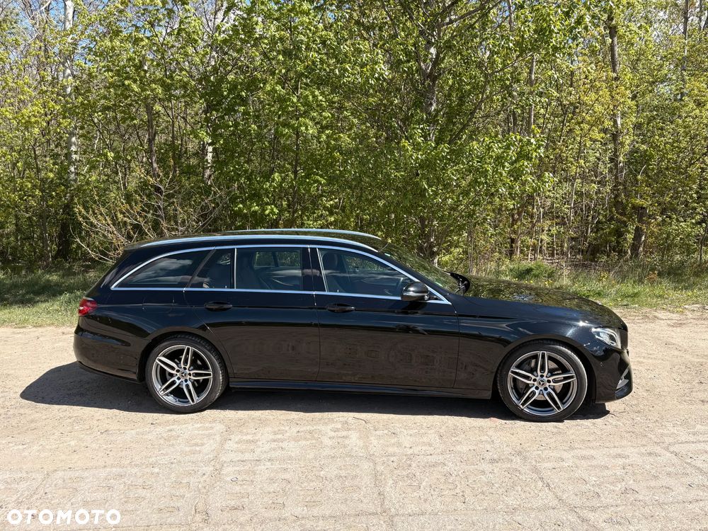 Mercedes-Benz Klasa E 200 4-Matic 9G-TRONIC - 1