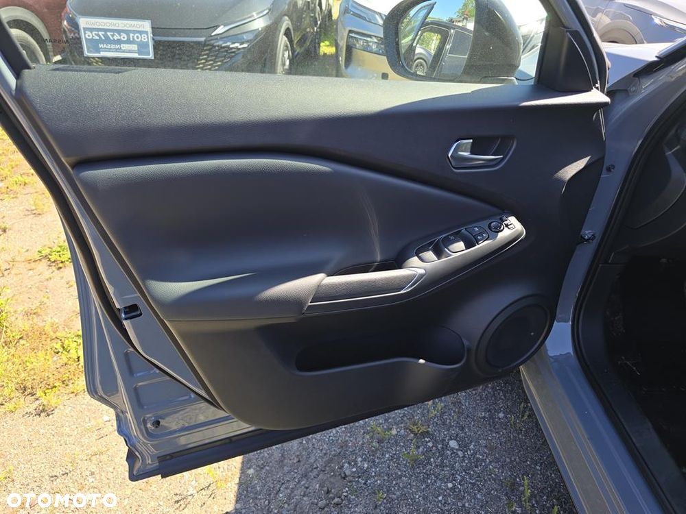 Nissan Juke 1.0 DIG-T Acenta DCT - 10