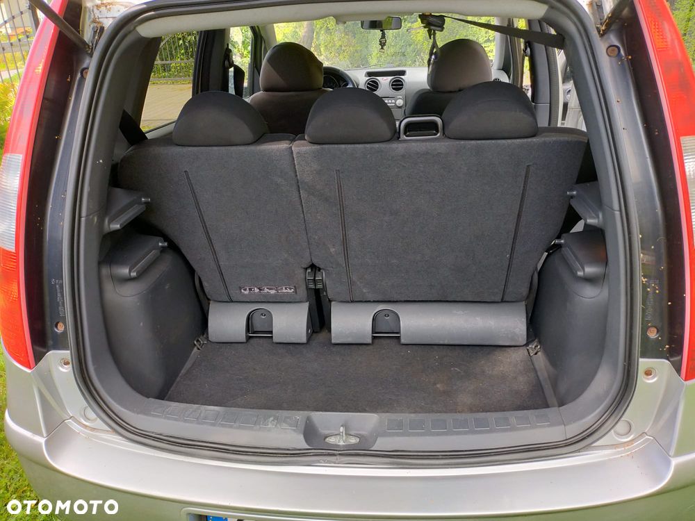 Mitsubishi Colt - 9