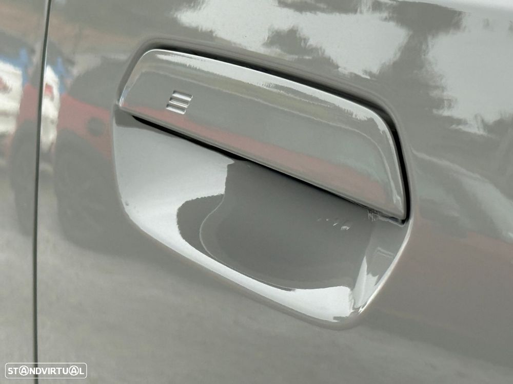 BMW iX1 eDrive20 Pack Desportivo M - 34