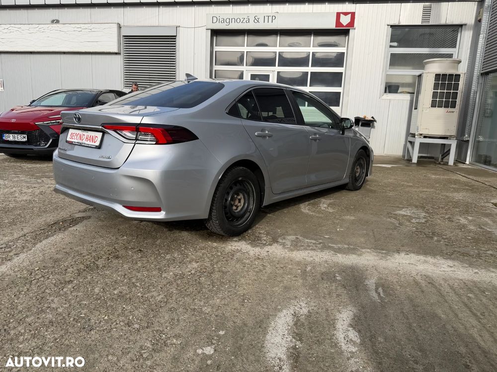 Toyota Corolla 1.8 HSD Business - 3