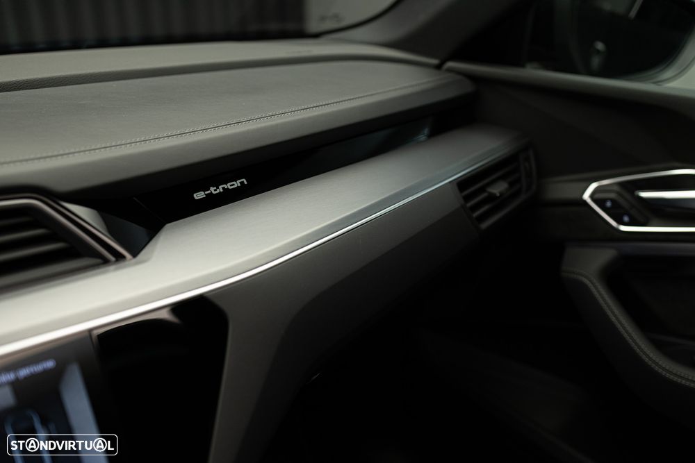 Audi e-tron Sportback 55 quattro S line - 23