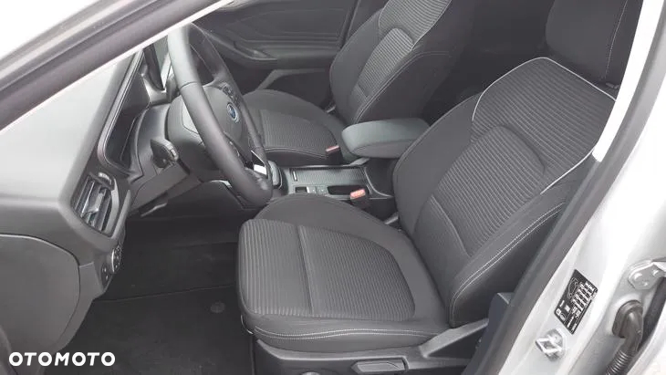 Ford Focus 1.0 EcoBoost Titanium - 21