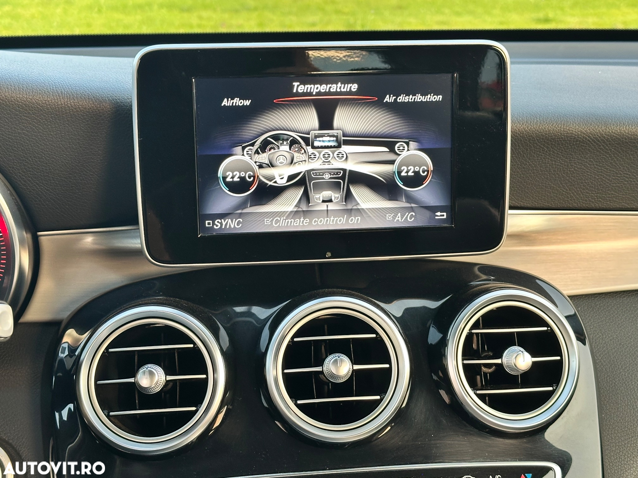 Mercedes-Benz GLC 220 d 4Matic 9G-TRONIC AMG Line - 18