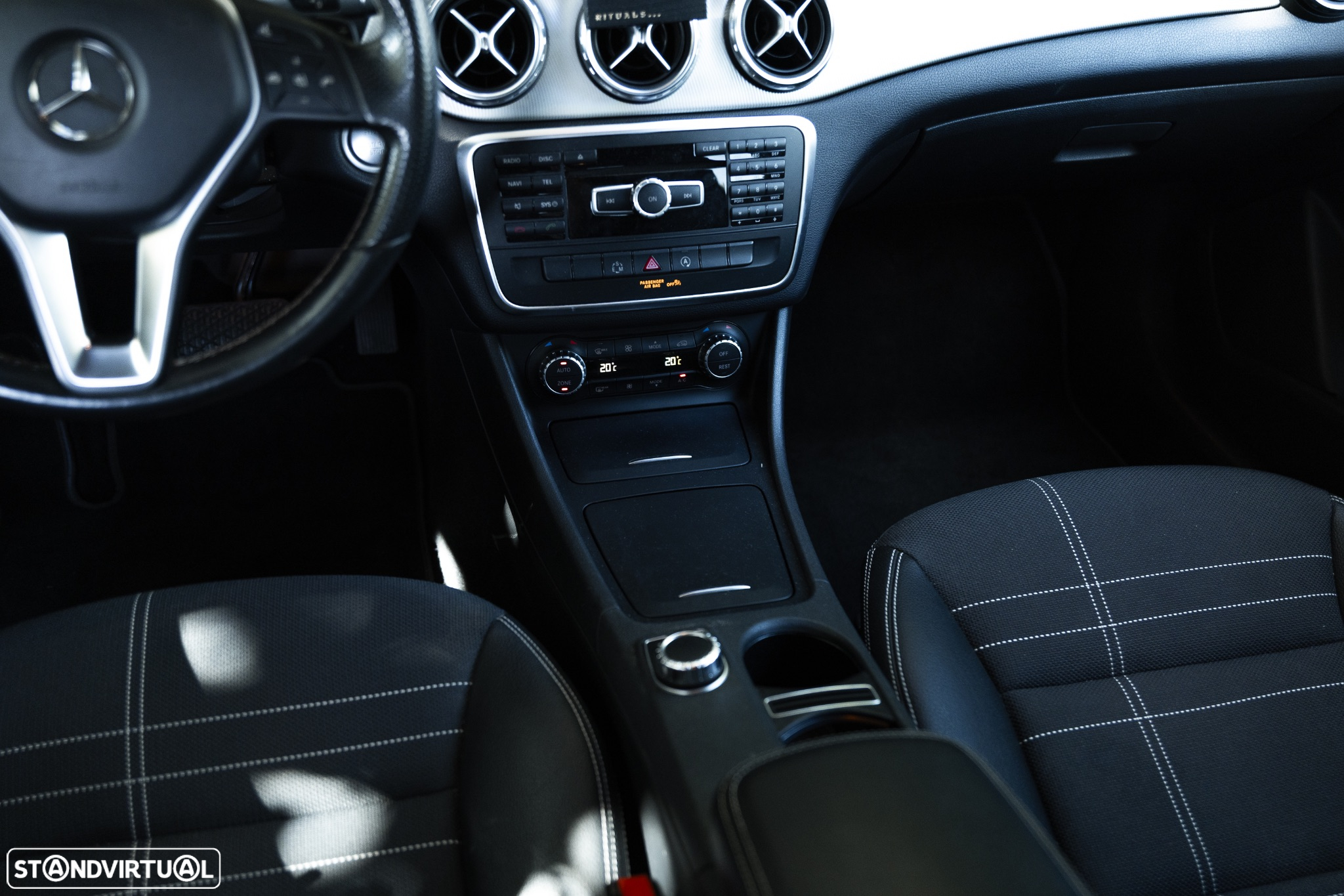 Mercedes-Benz GLA 220 CDi Urban - 13