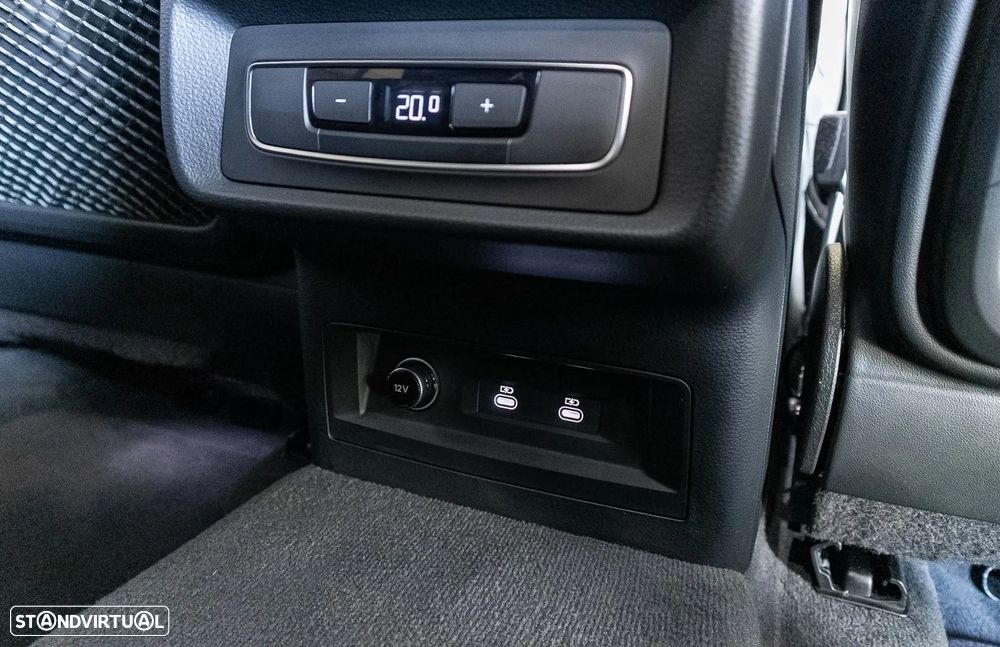 Audi Q8 60 TFSIe quattro S line Tiptronic - 29