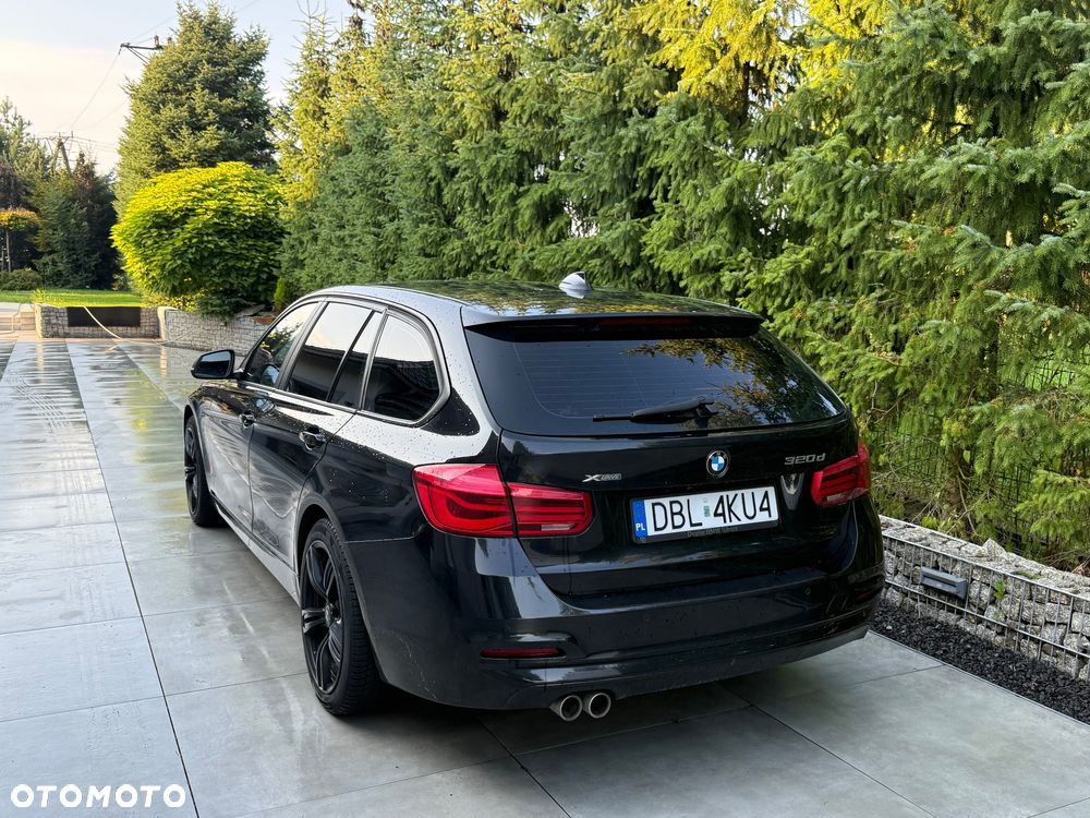 BMW Seria 3 320d xDrive - 4