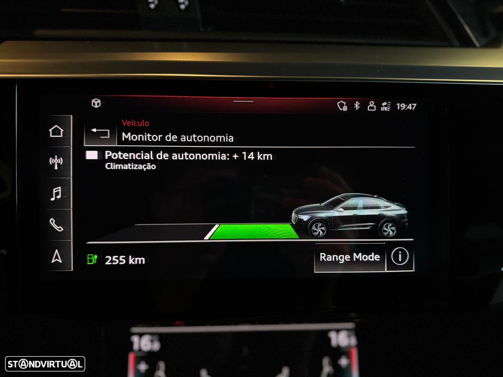 Audi e-tron Sportback 55 quattro S line - 28