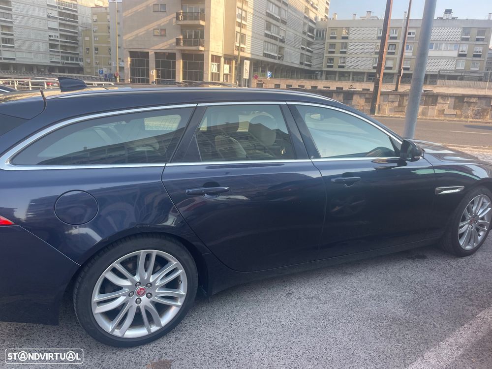 Jaguar XF Sportbrake 2.0 D Prestige AWD Aut. - 7