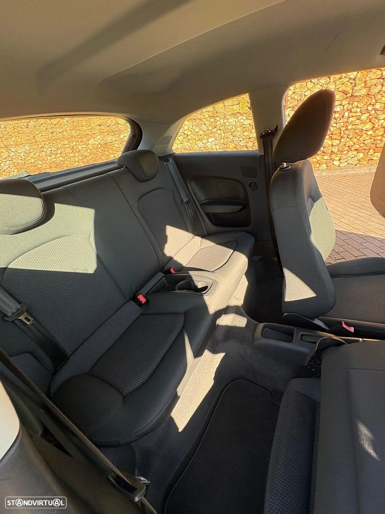 Audi A1 1.4 TFSI Ambition - 11