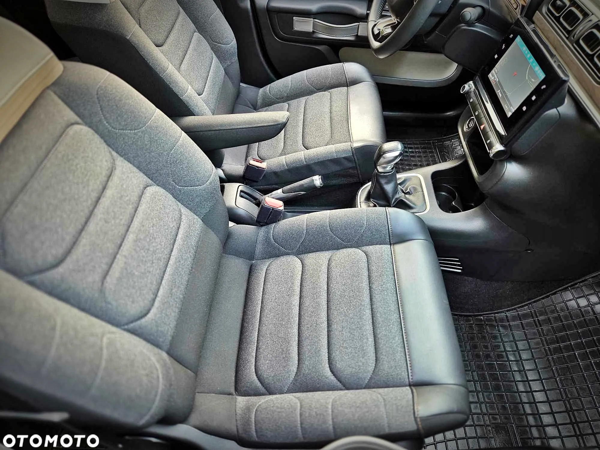 Citroën C3 1.2 PureTech C-Series - 22