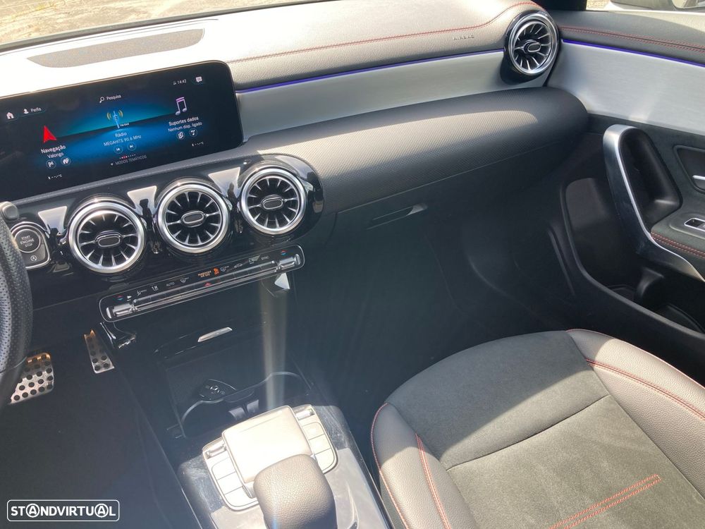 Mercedes-Benz CLA 180 d AMG Line Aut. - 39