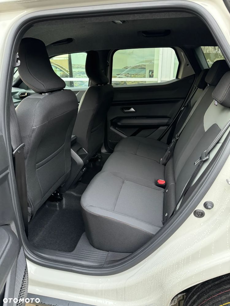 Dacia Duster 1.2 TCe mHEV Extreme - 11