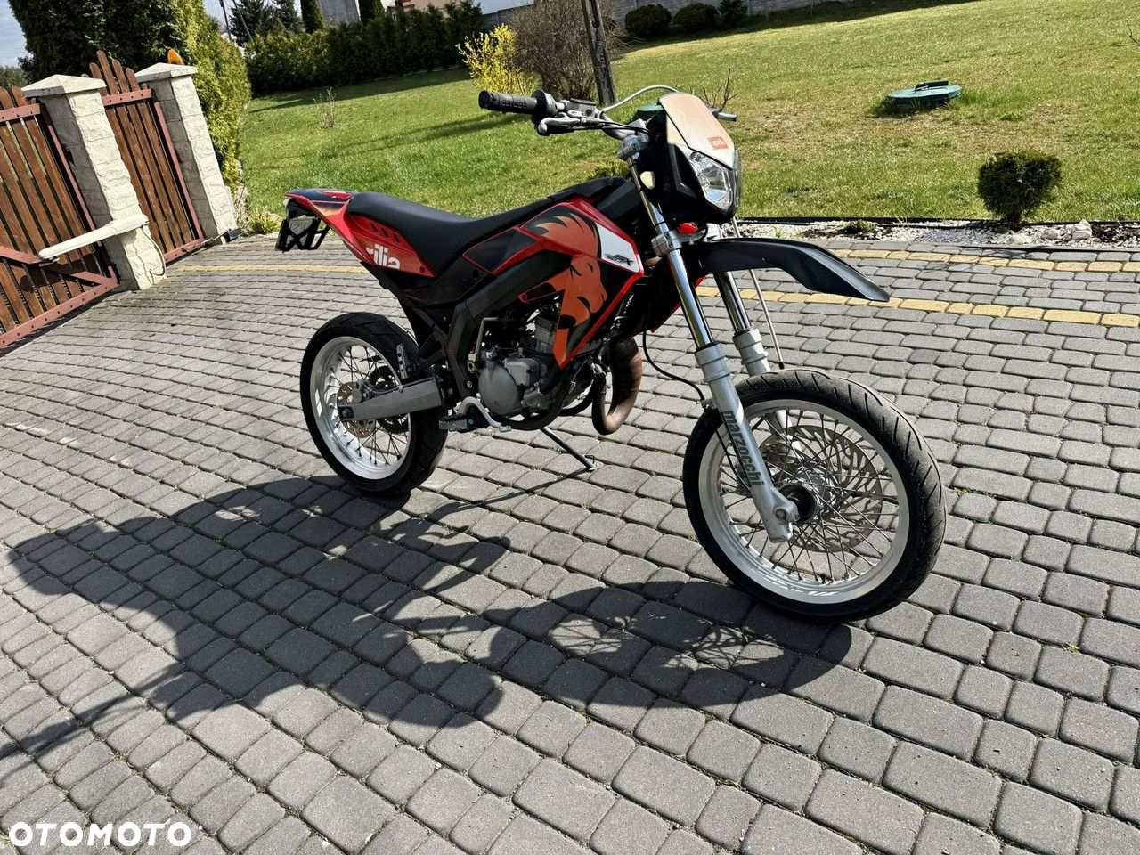 Aprilia RX - 8