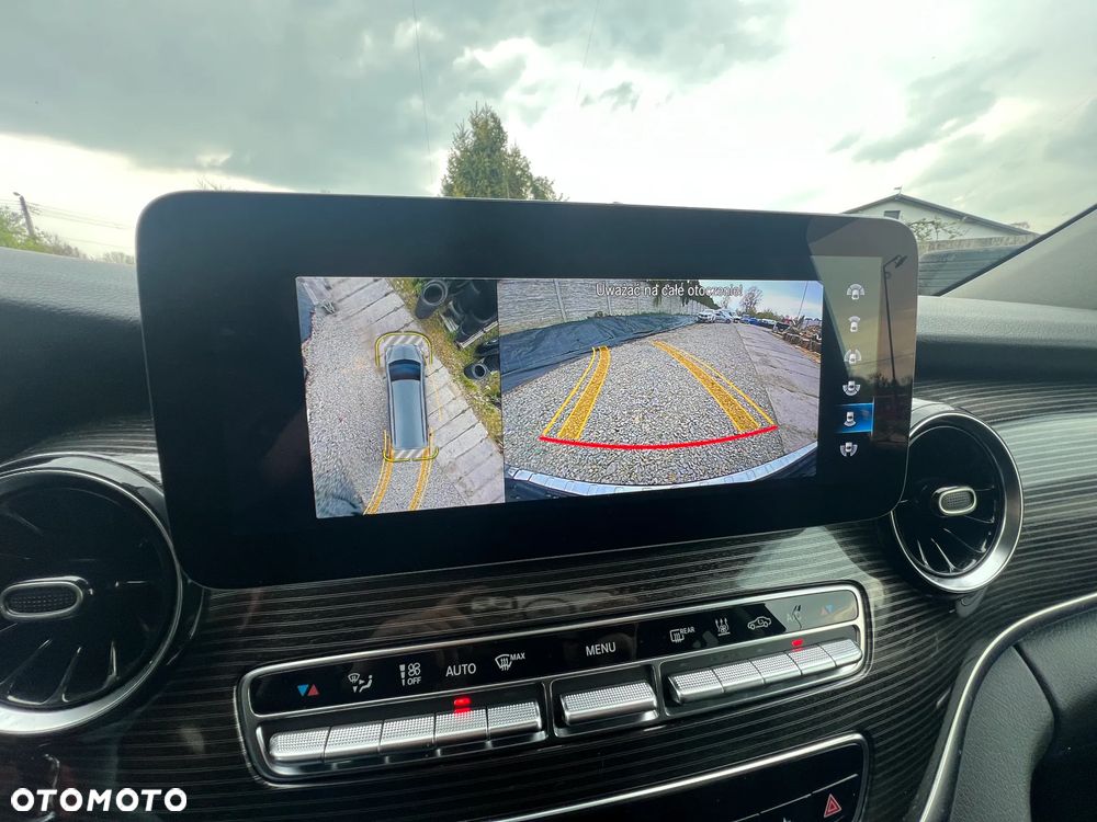 Mercedes-Benz EQV 300 lang - 19