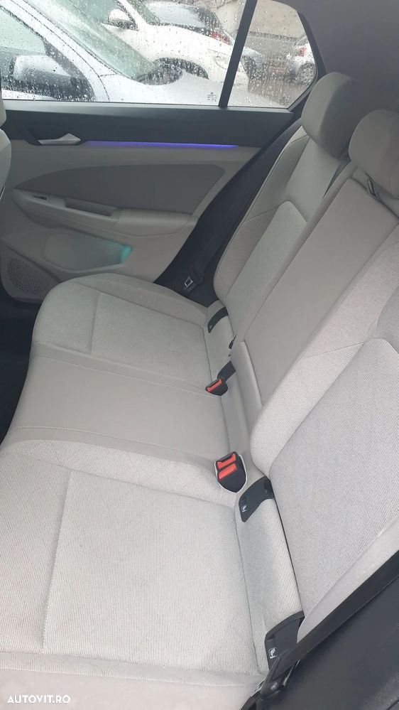 Volkswagen Golf 1.5 eTSI ACT DSG MHEV Life - 8