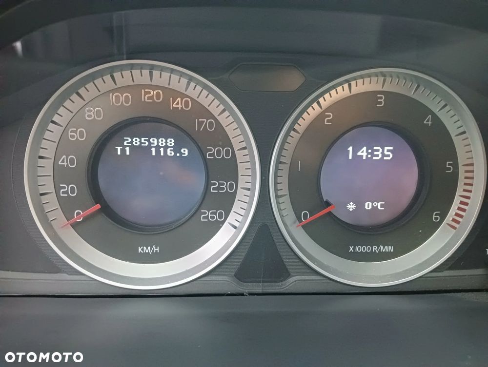 Volvo V60 D3 Momentum - 17