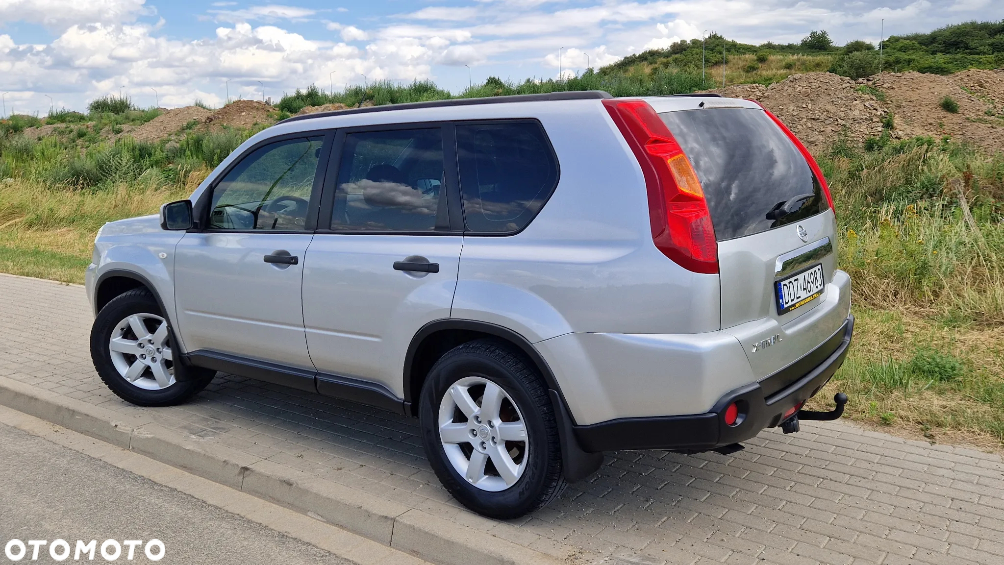 Nissan X-Trail 2.0 dCi 4x4 DPF SE - 2