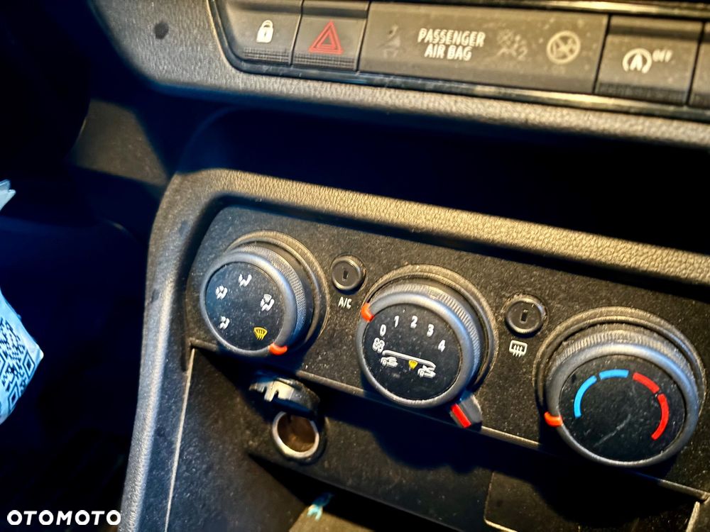 Dacia Sandero 2023 photo 3