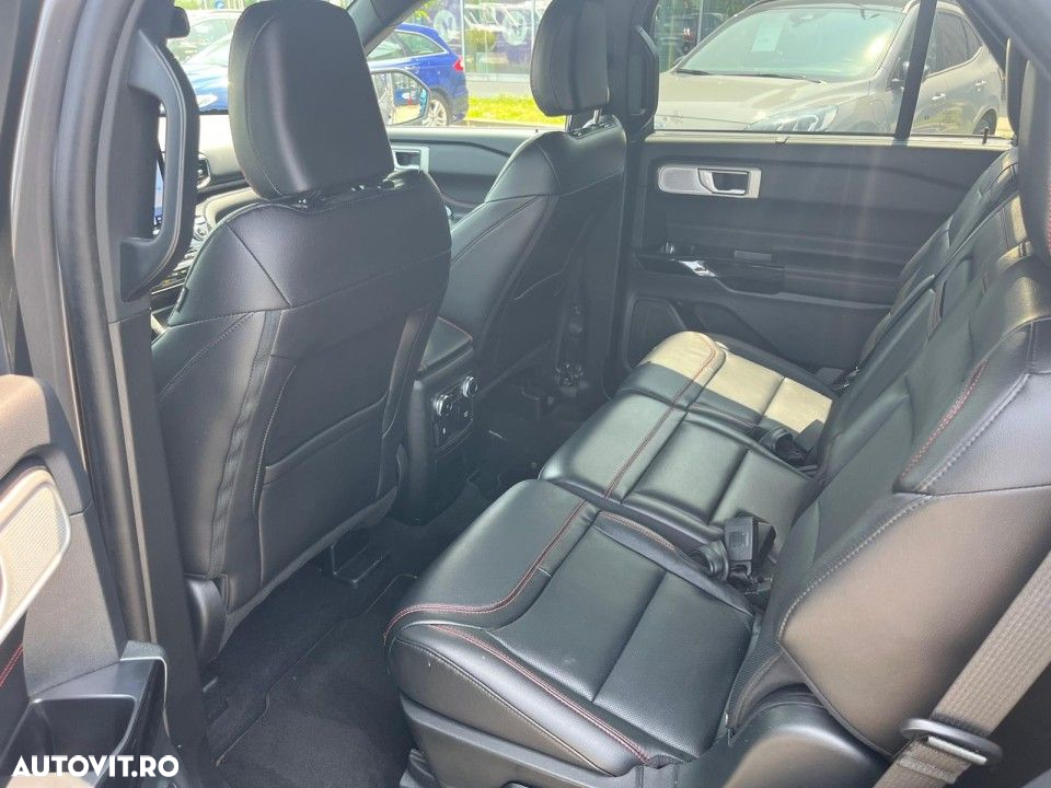 Ford Explorer - 14