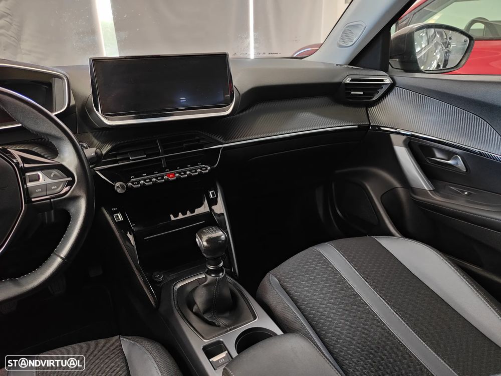 Peugeot 2008 1.2 PureTech Allure - 41