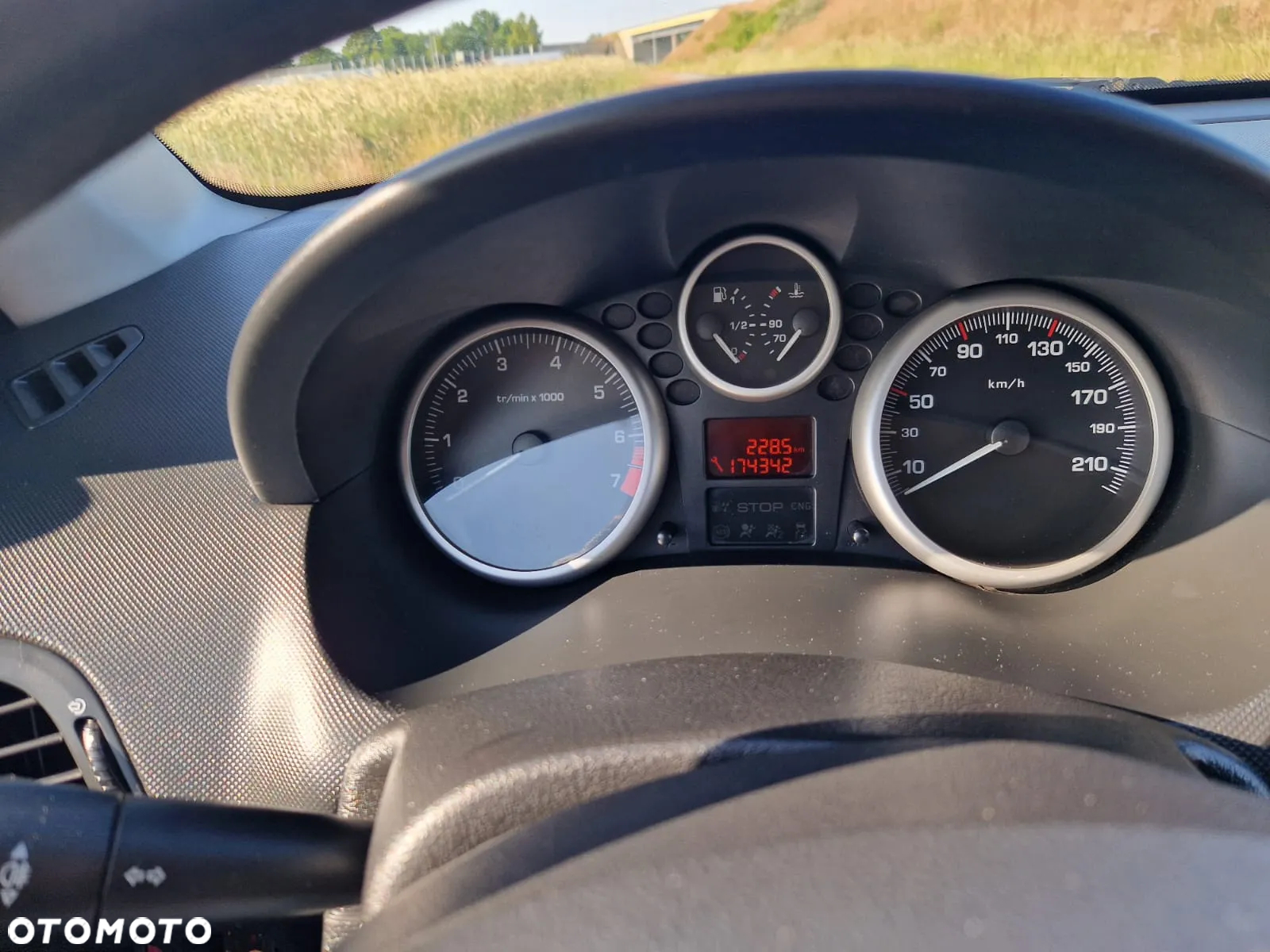 Peugeot 206 - 9