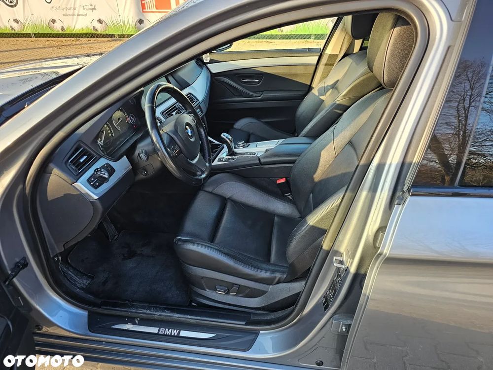 BMW Seria 5 535d Sport-Aut - 13