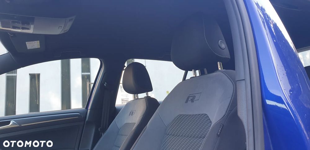 Volkswagen Golf 1.5 TSI OPF R-Line - 30