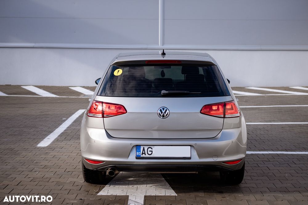 Volkswagen Golf 1.6 TDI BlueMotion Technology DSG Comfortline - 17