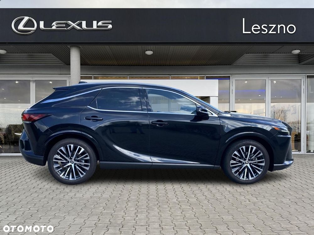 Lexus RX - 9