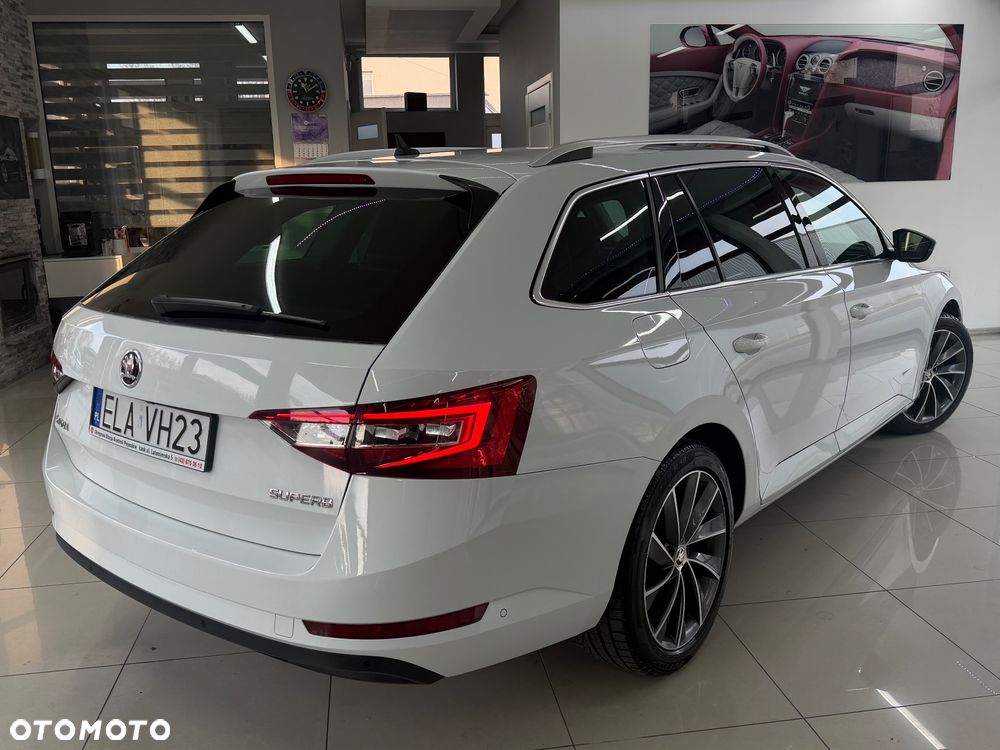 Skoda Superb 1.6 TDI DSG Active - 19
