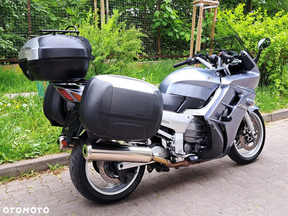 Yamaha FJR - 6