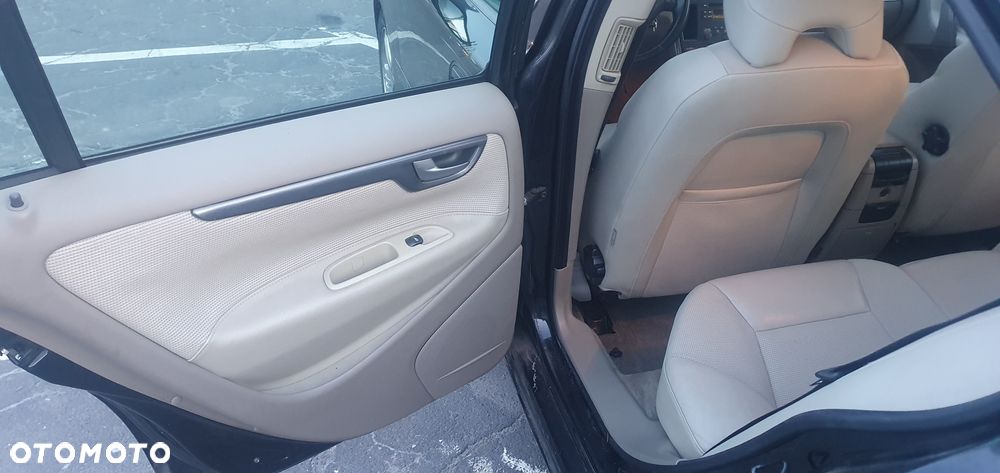 Volvo S60 2.4D5 Momentum - 12