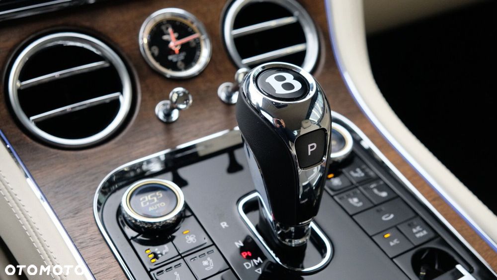 Bentley Continental GT - 8