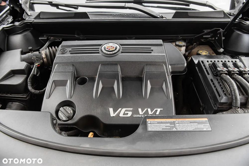 Cadillac SRX - 37