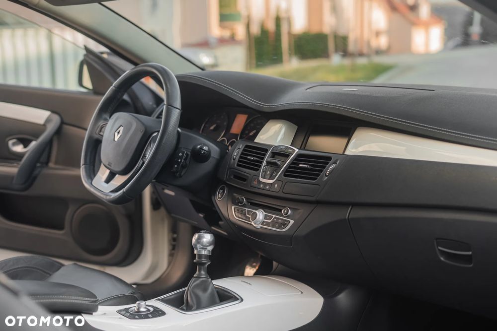 Renault Laguna 2.0 dCi Monaco GP - 20