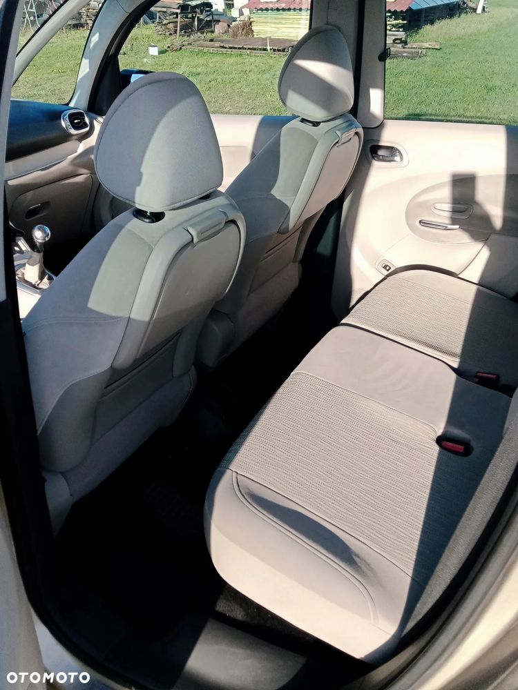 Citroën C3 Picasso 1.6i Exclusive - 14