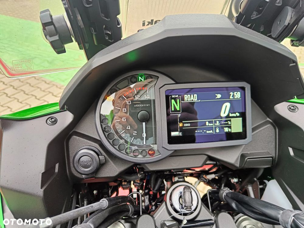 Kawasaki Versys 1000 - 10